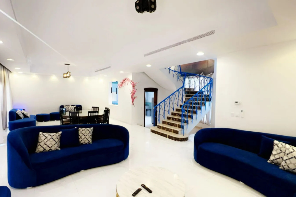 تصميم بدون عنوان - 2025-10-07T130016.777